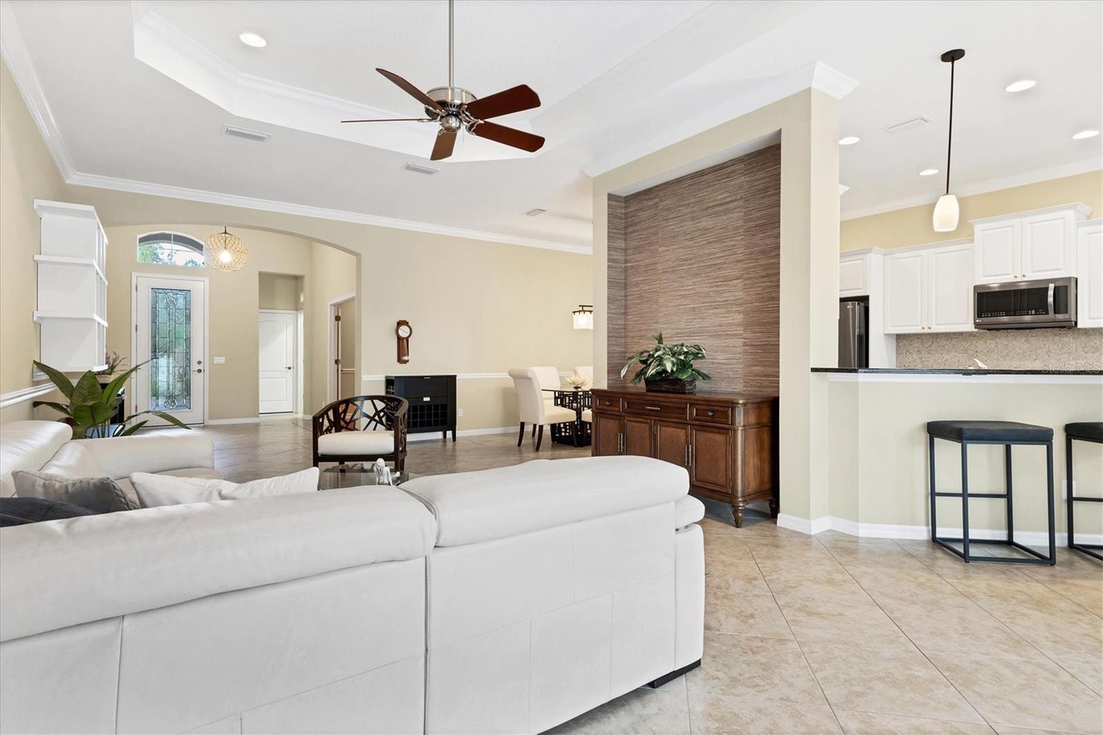 LAKEWOOD RANCH COUNTRY CLUB VILLAGE EE 3A-3C - Residential Lease