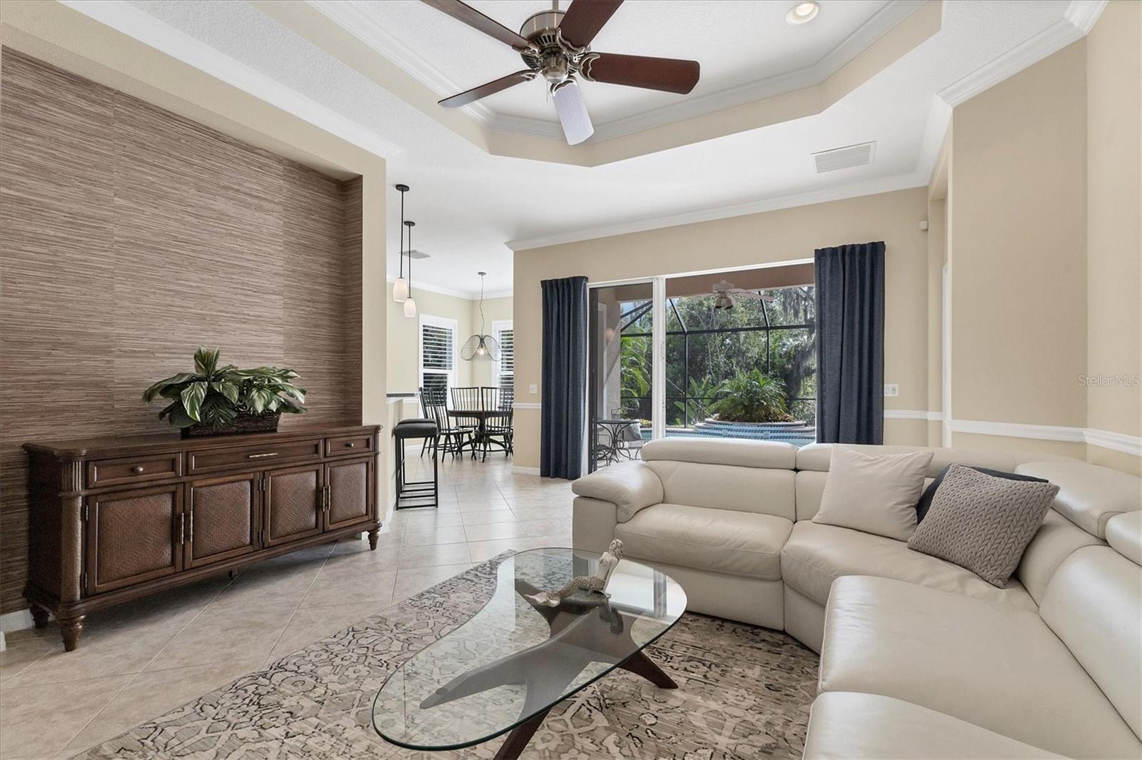 LAKEWOOD RANCH COUNTRY CLUB VILLAGE EE 3A-3C - Residential Lease