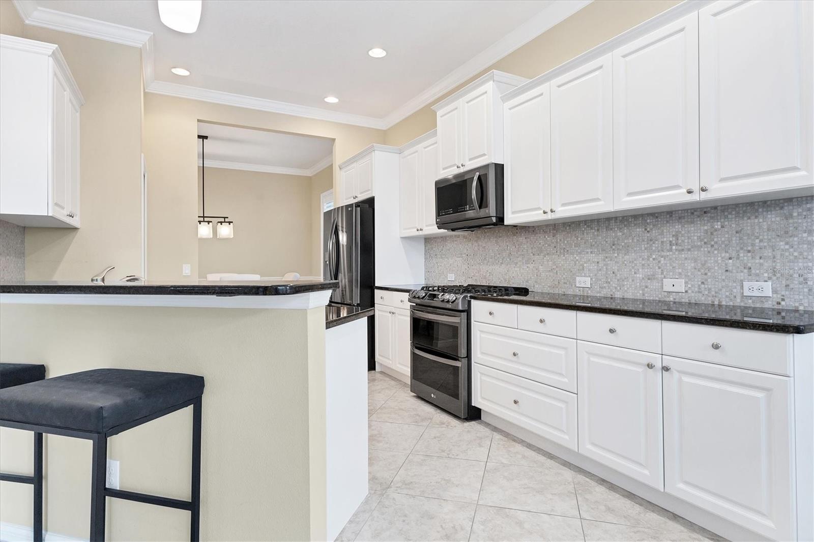 LAKEWOOD RANCH COUNTRY CLUB VILLAGE EE 3A-3C - Residential Lease