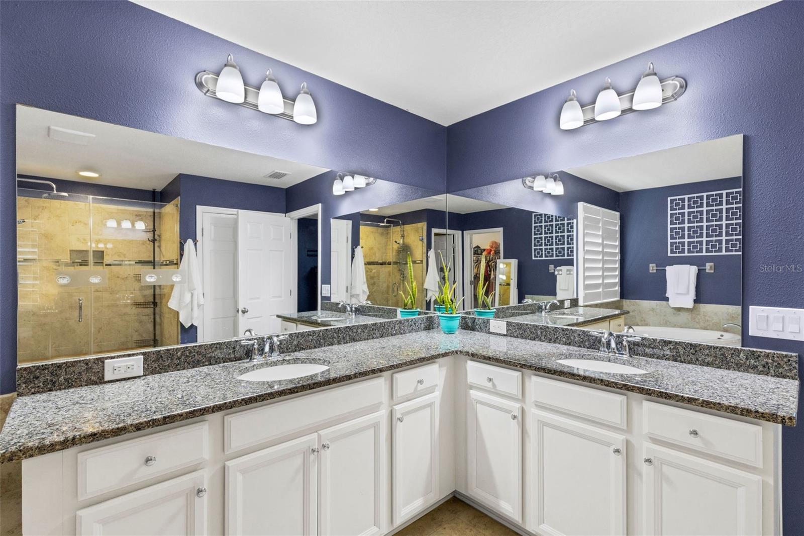 LONG LAKE RANCH VILLAGE 3, 6 PCLS A, - Residential