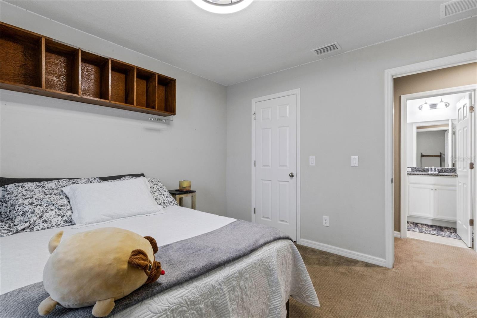 LONG LAKE RANCH VILLAGE 3, 6 PCLS A, - Residential