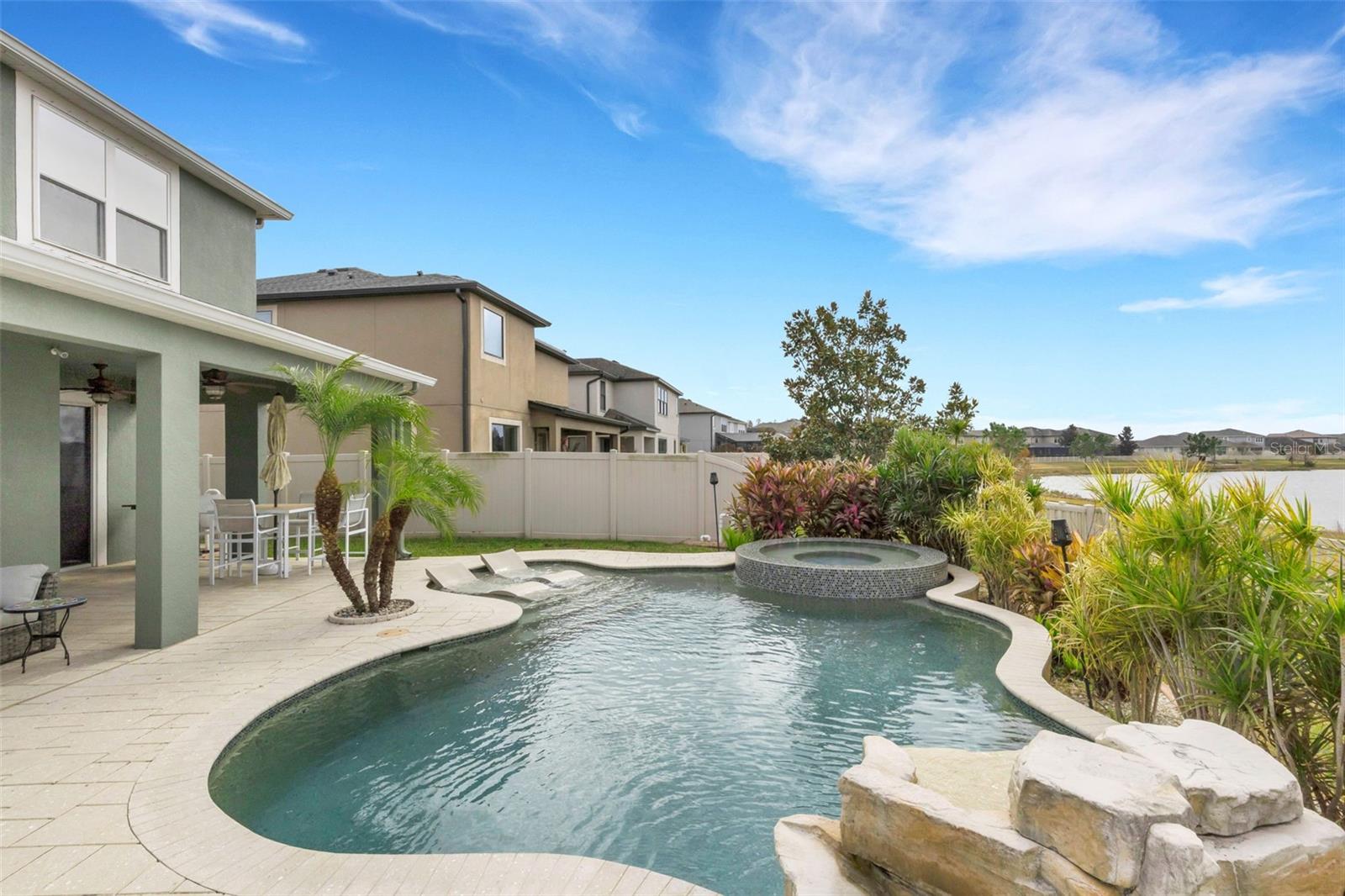 19613 LONG LAKE RANCH BOULEVARD