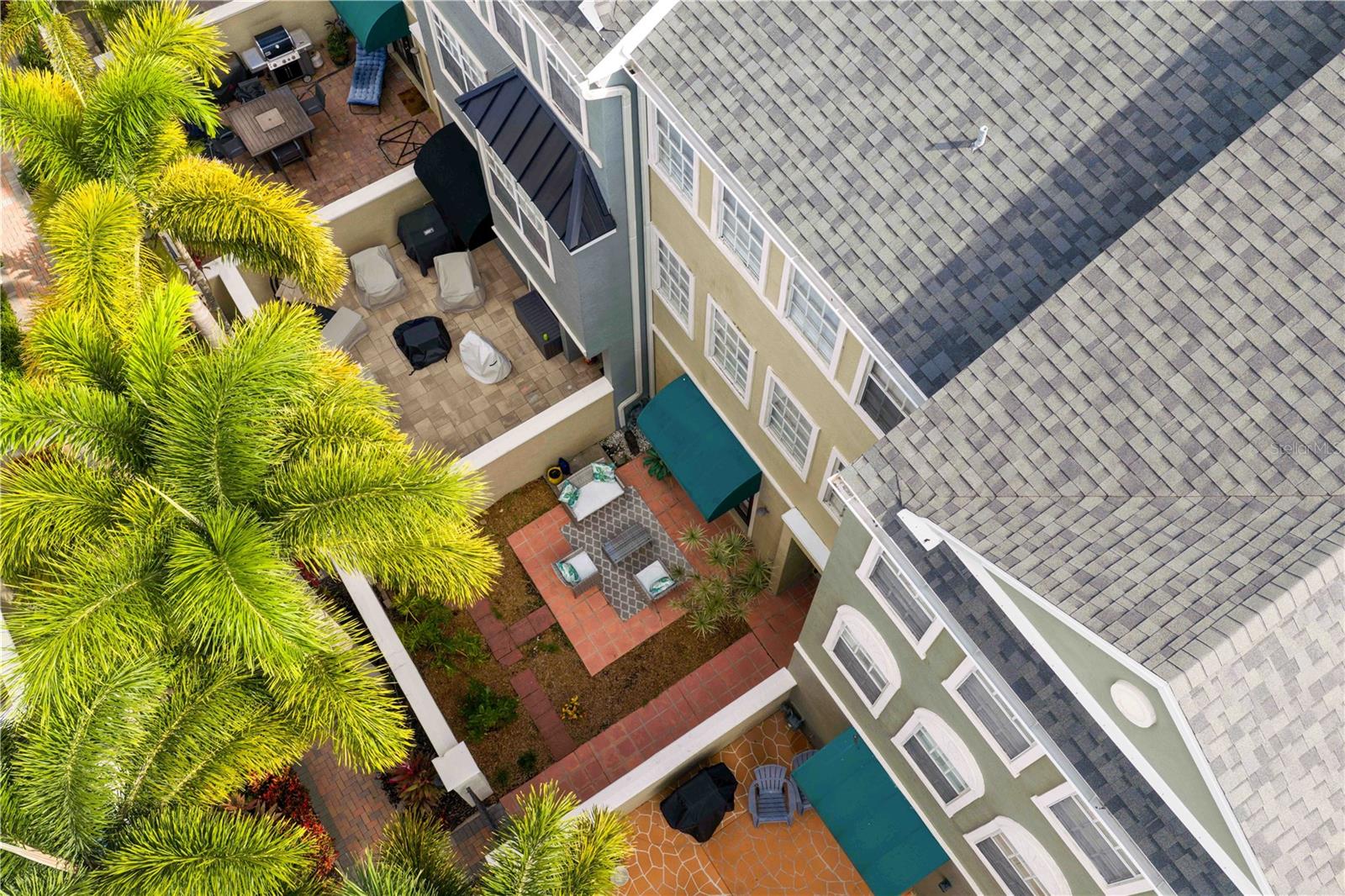 HARBOURSIDE AT HARBOUR ISLAND - Residential Lease