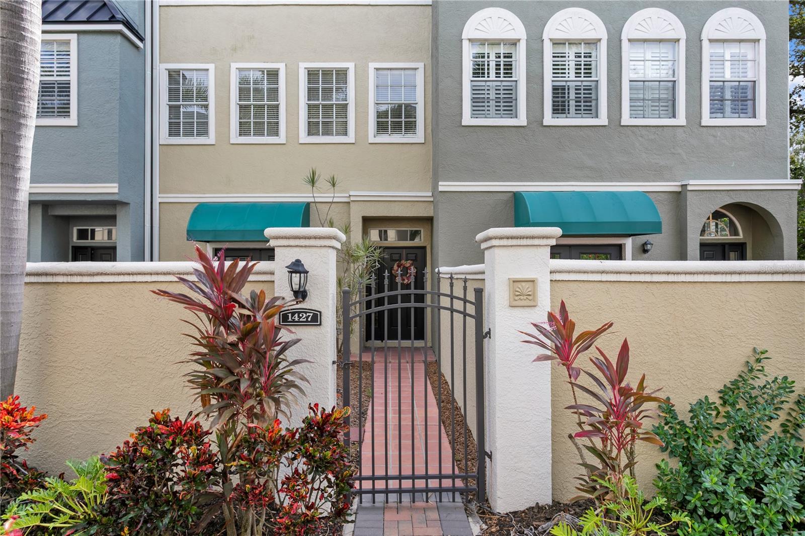 HARBOURSIDE AT HARBOUR ISLAND - Residential Lease