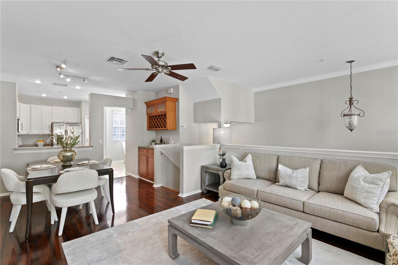 HARBOURSIDE AT HARBOUR ISLAND - Residential Lease