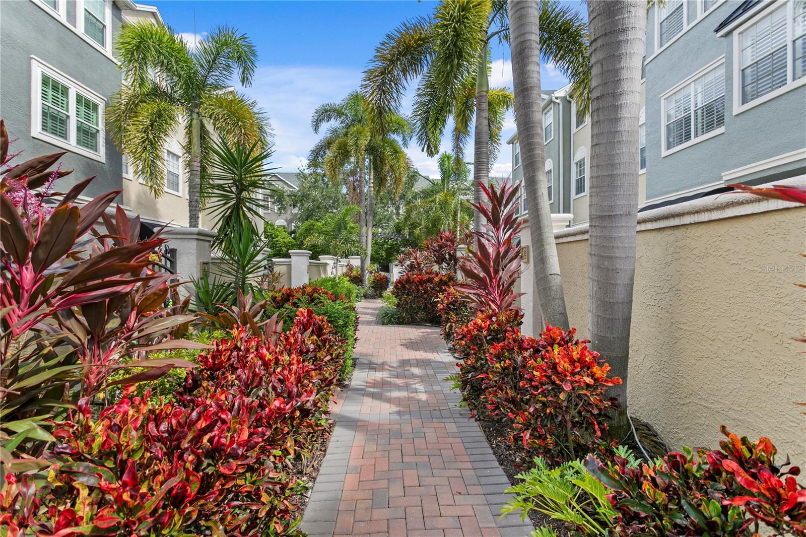 HARBOURSIDE AT HARBOUR ISLAND - Residential Lease