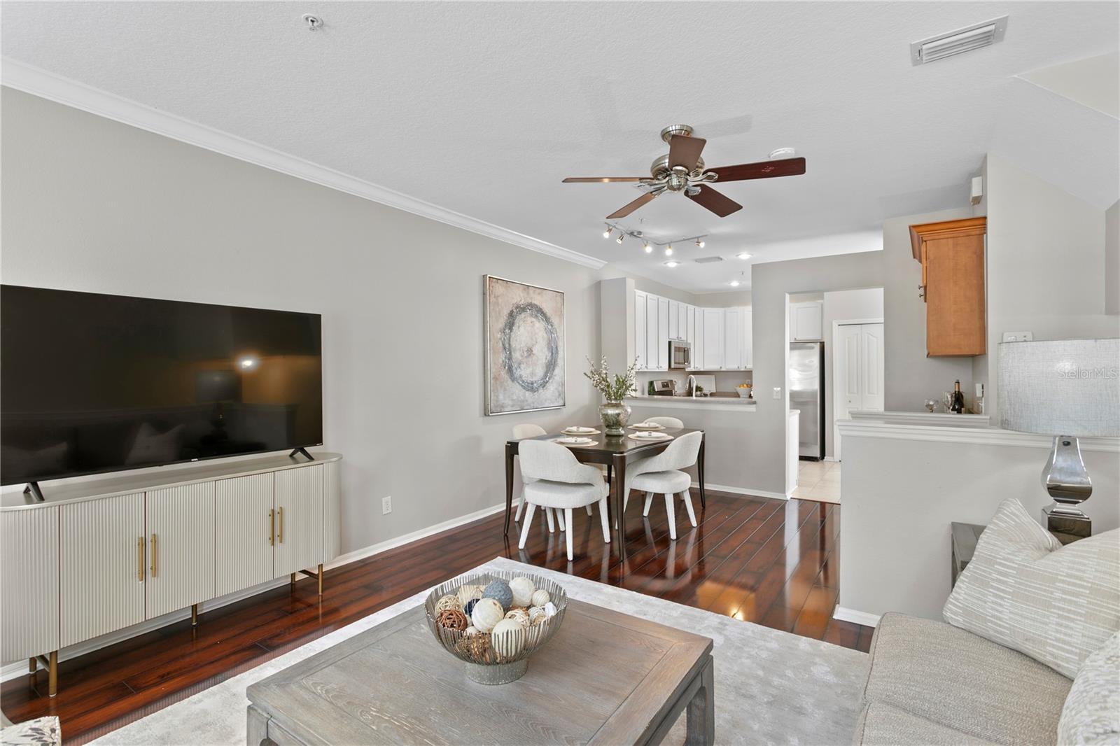 HARBOURSIDE AT HARBOUR ISLAND - Residential Lease