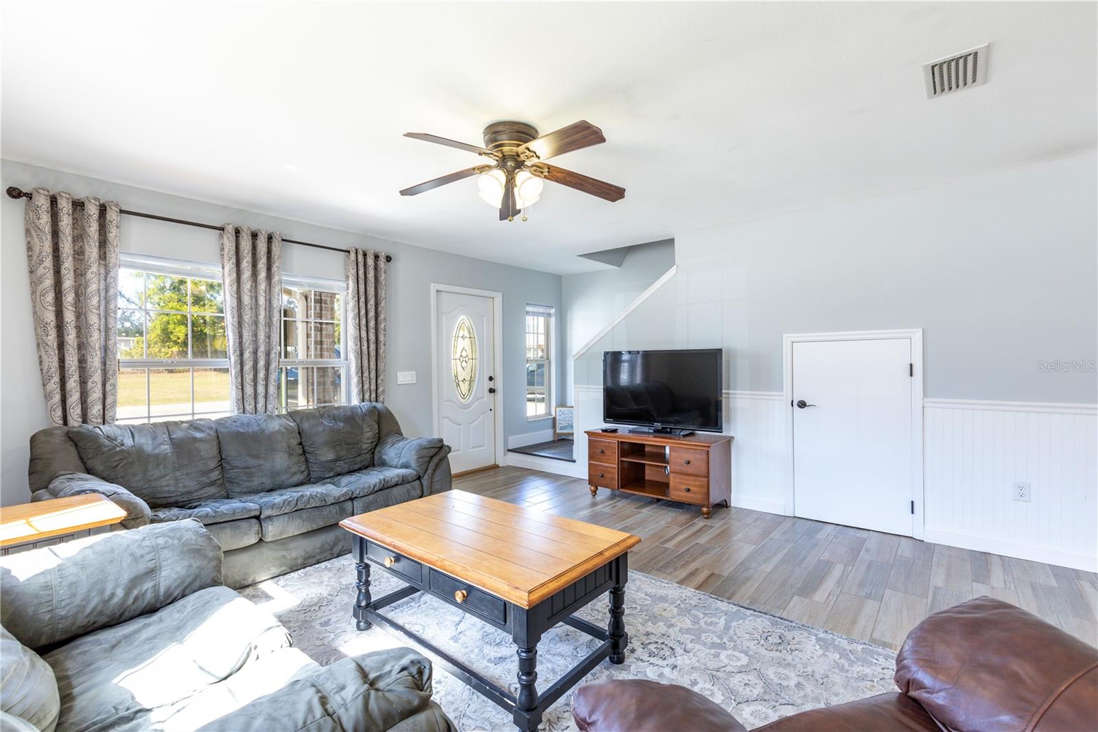 705 SE TOWNHOMES BOULEVARD