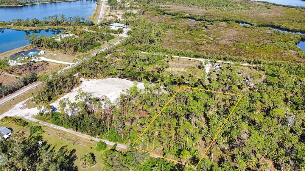 Photo of 9051 Caloosa Drive, Venice, FL 34293 (MLS # A4637409)