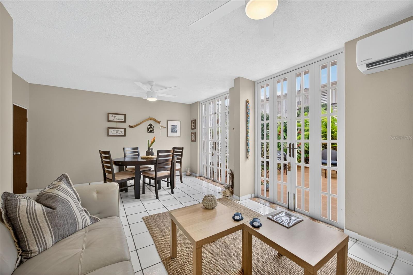 VISTA AZUL - Residential