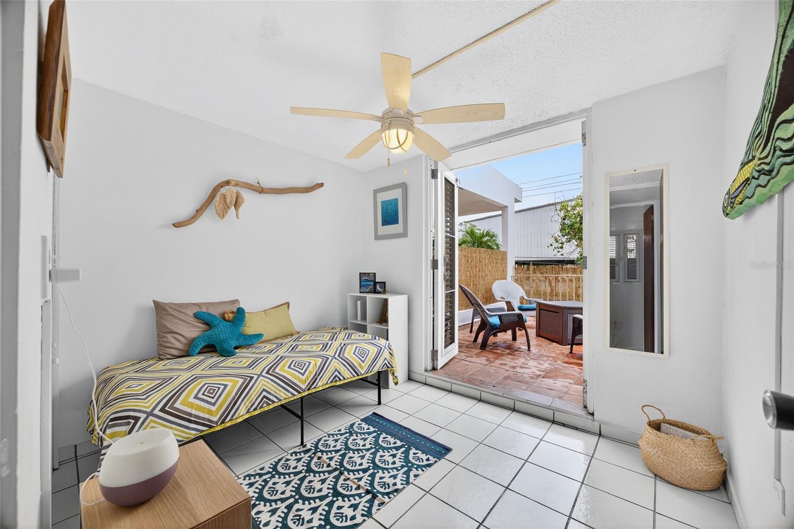 VISTA AZUL - Residential