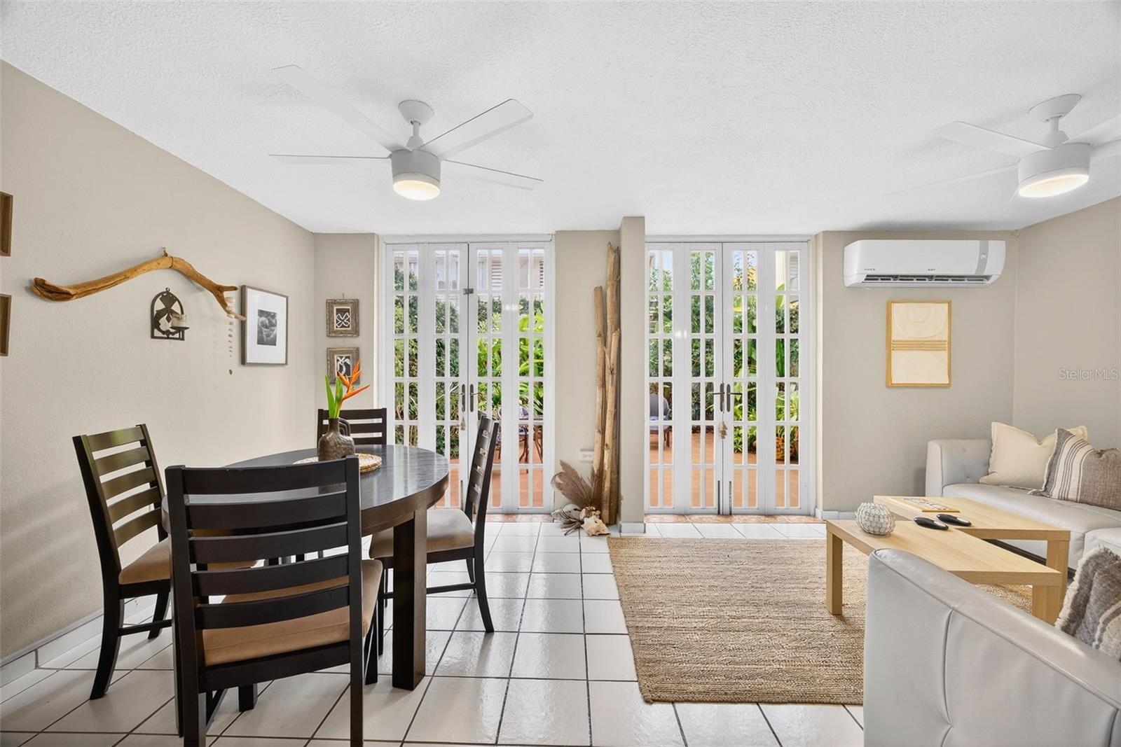 VISTA AZUL - Residential