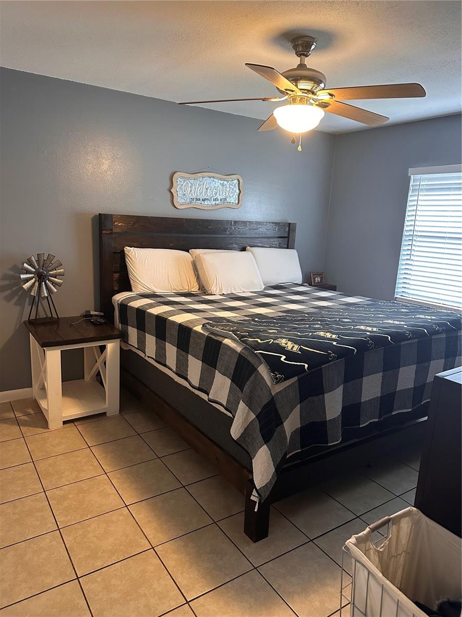 LAKE GIBSON VILLAGE - Residential