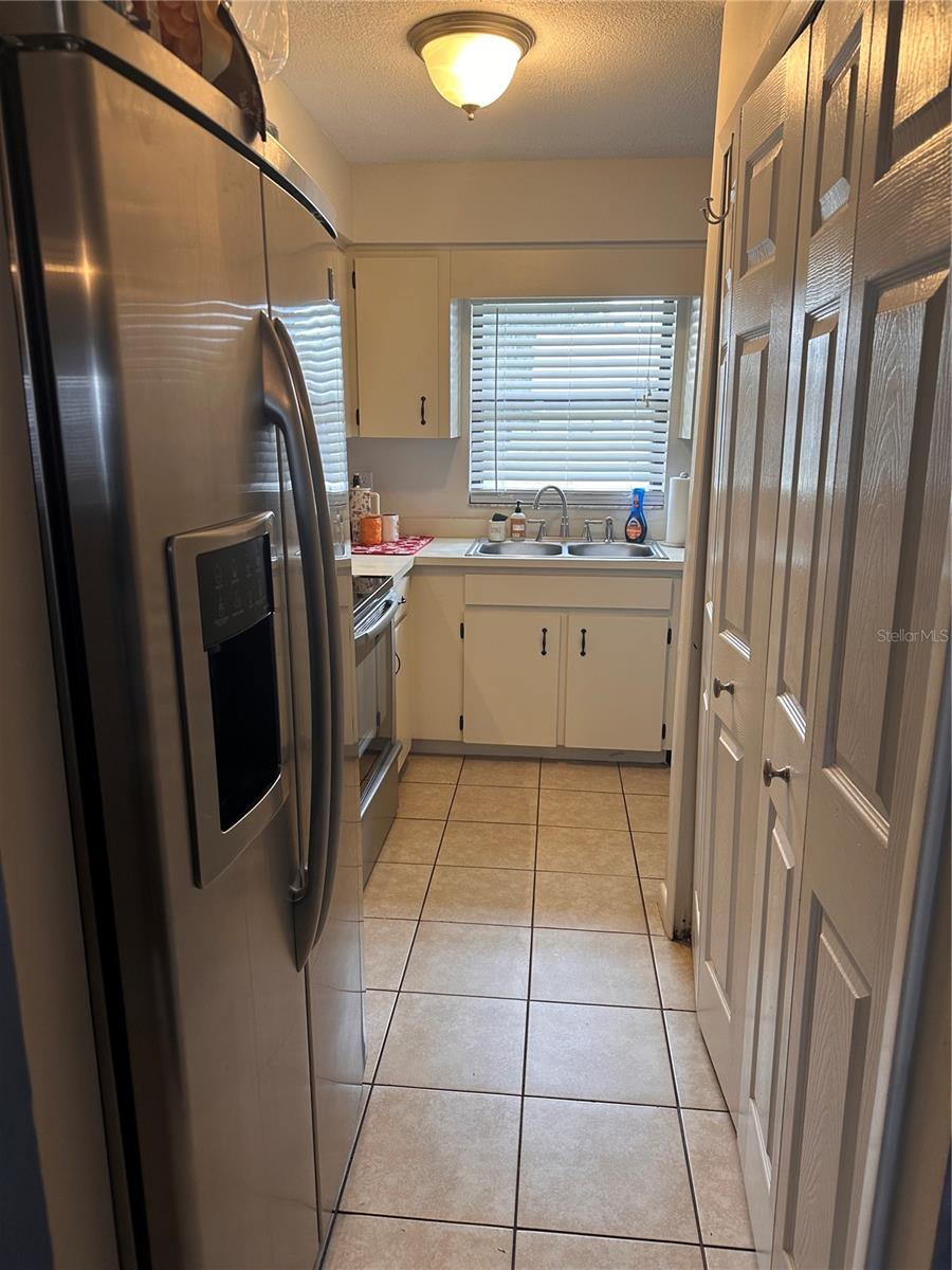 LAKE GIBSON VILLAGE - Residential