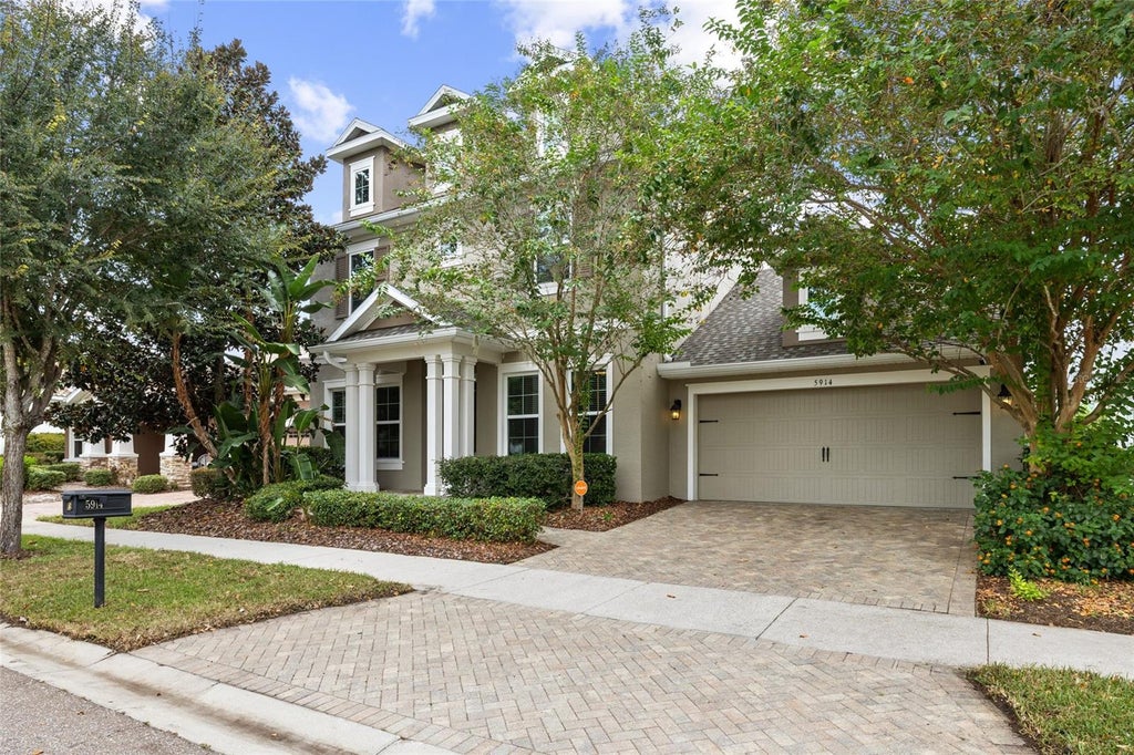 Photo of 5914 Shell Ridge Drive, Lithia, FL 33547 (MLS # TB8553302)