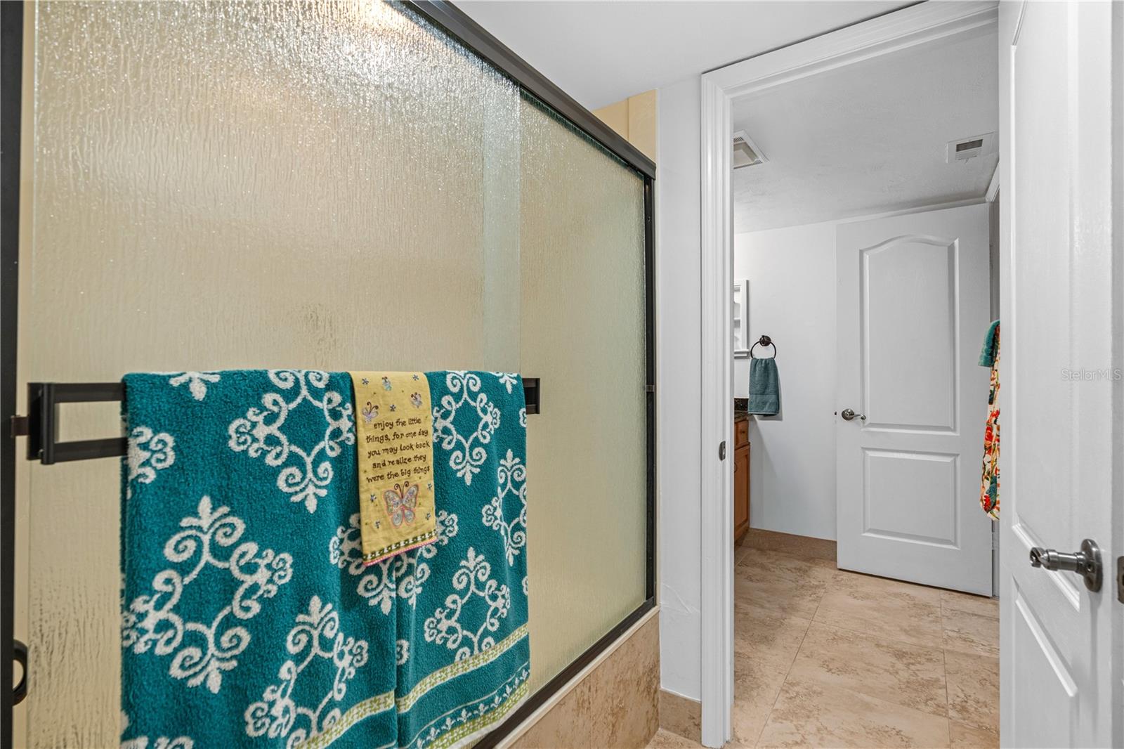 OCEANS CLOVERLEAF CONDO - Residential