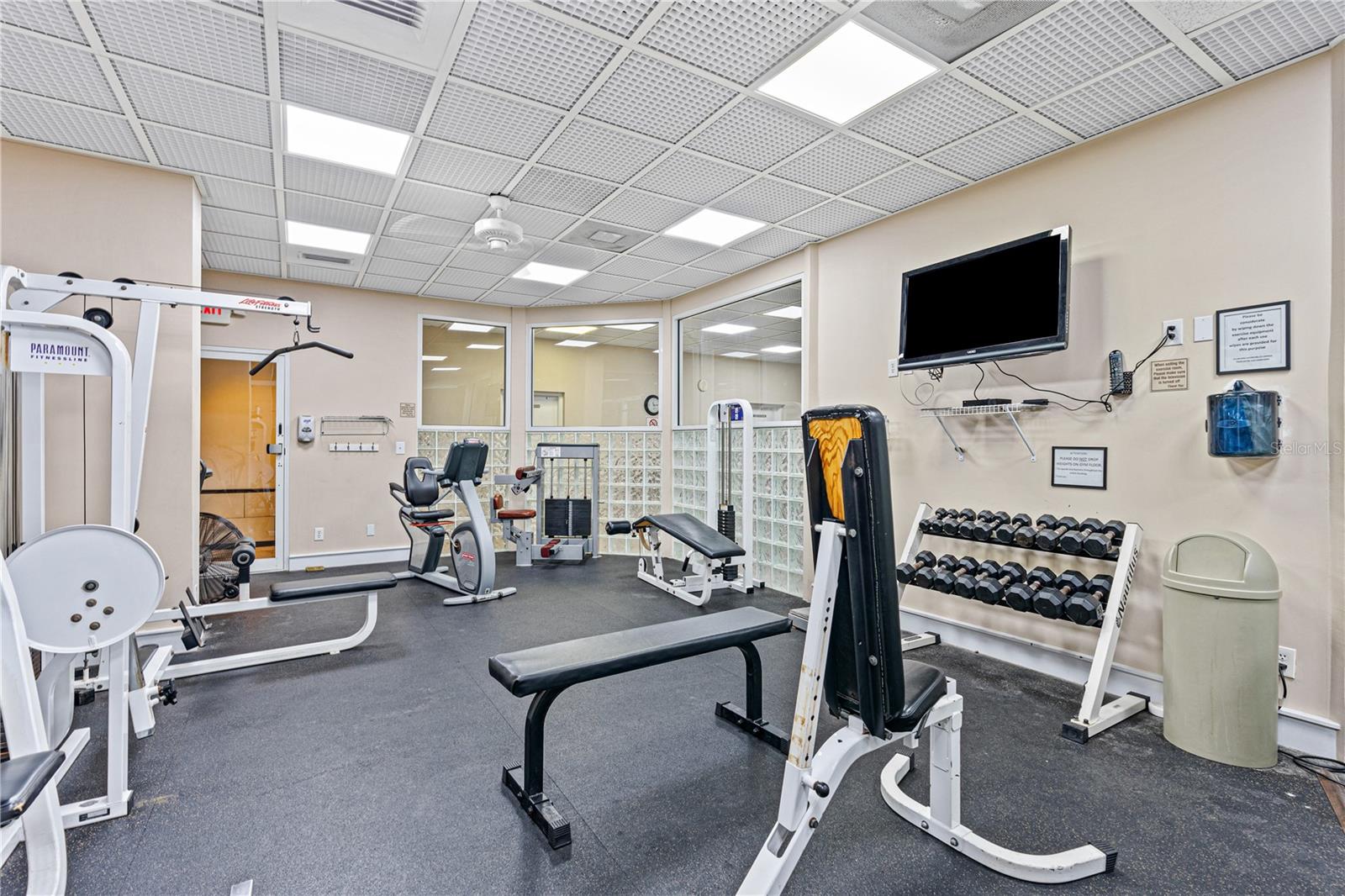 OCEANS CLOVERLEAF CONDO - Residential