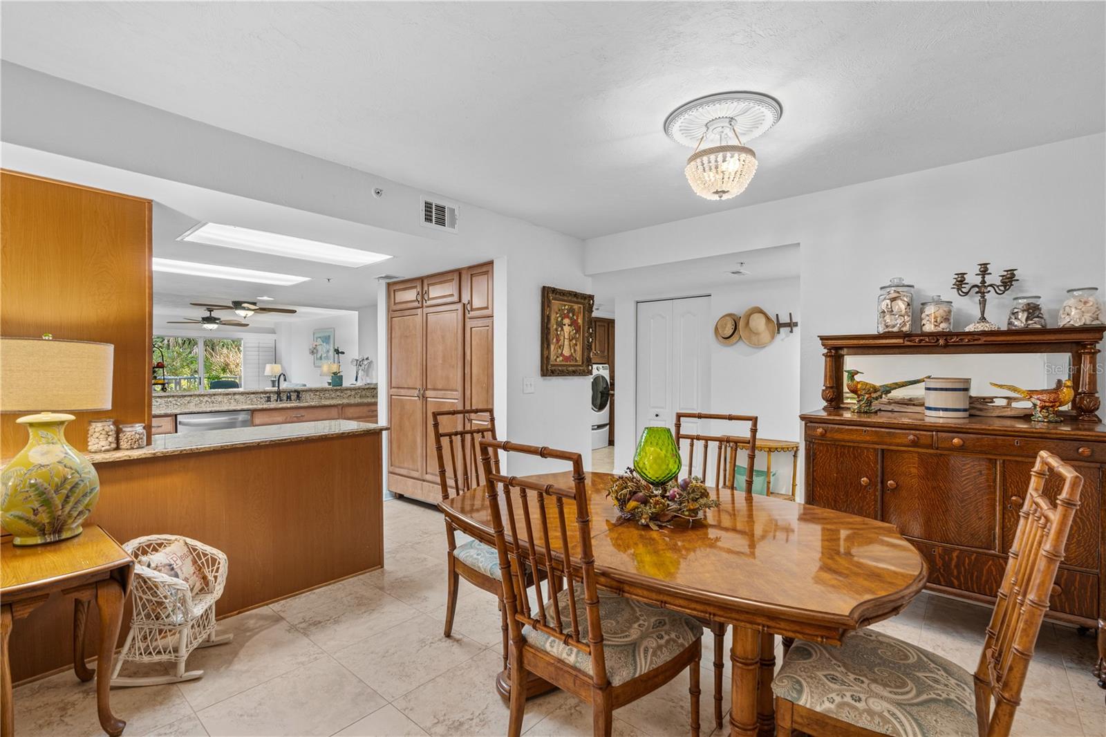 OCEANS CLOVERLEAF CONDO - Residential