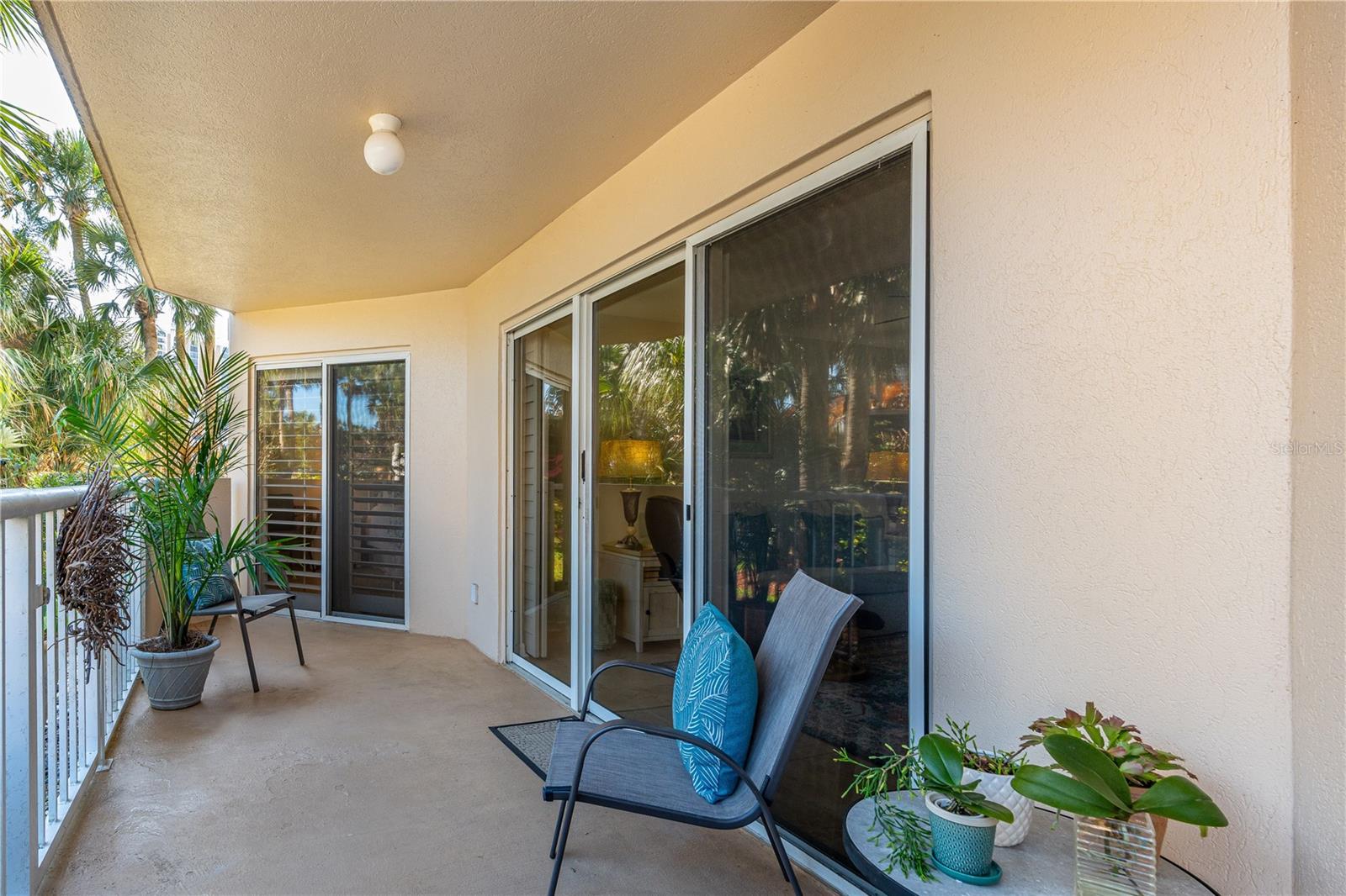 OCEANS CLOVERLEAF CONDO - Residential