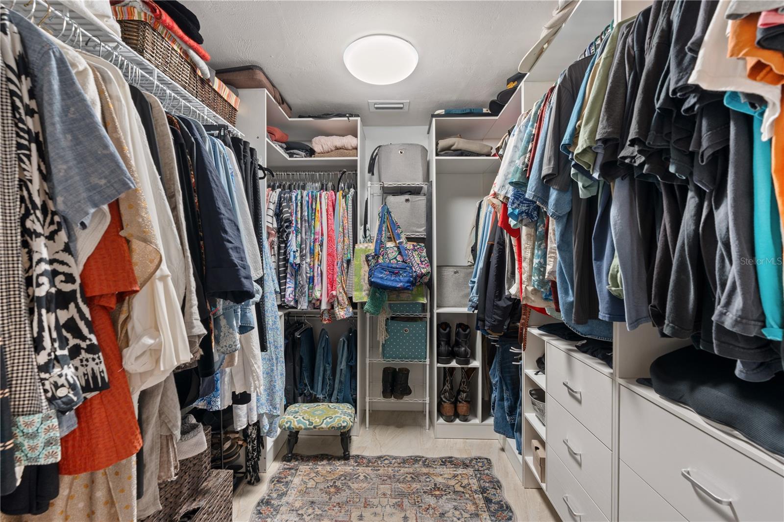 OCEANS CLOVERLEAF CONDO - Residential