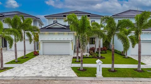 Photo of 6528 Simone Shores Circle, Apollo Beach, FL 33572 (MLS # TB8392991)
