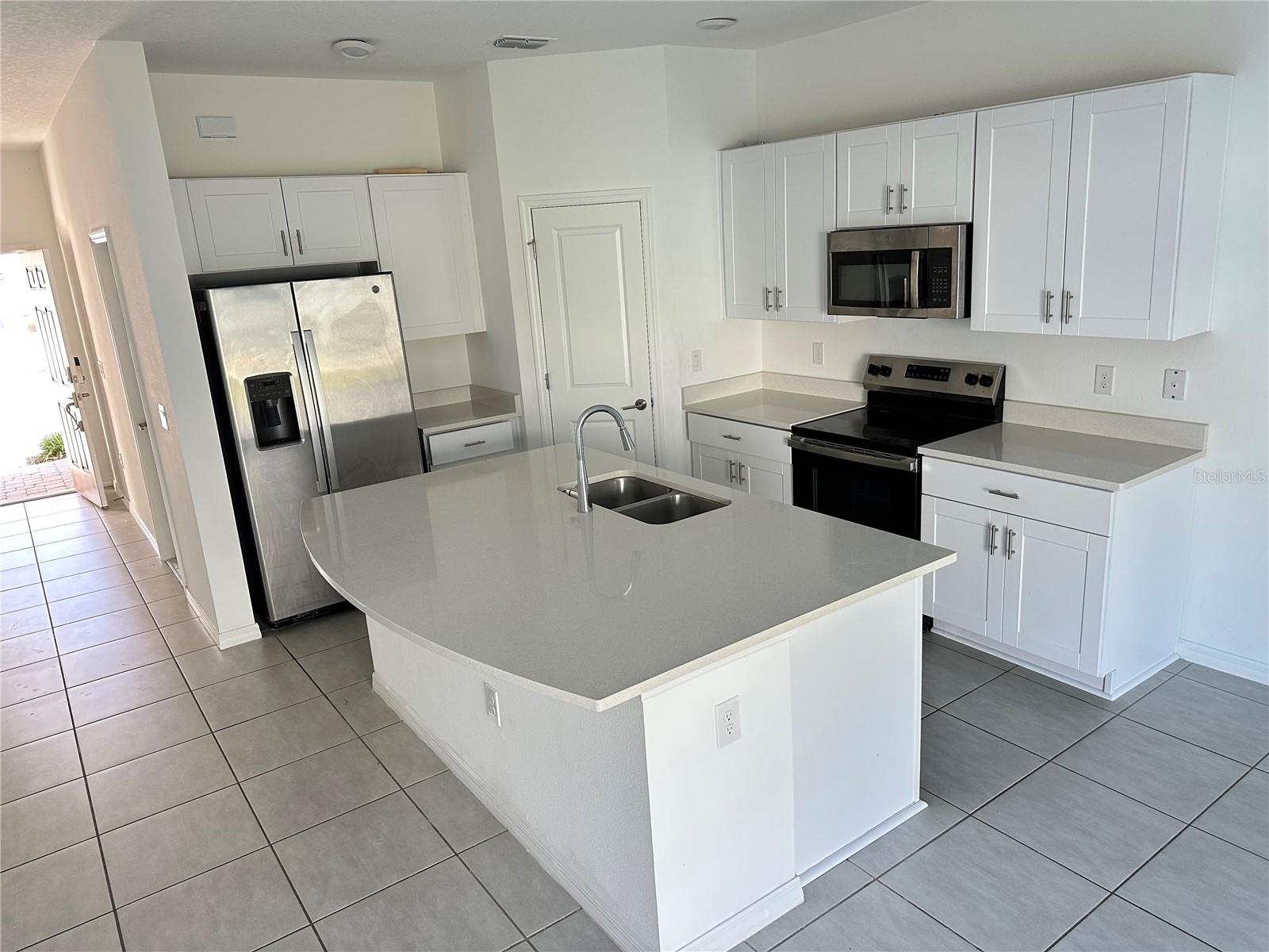 BELLA VITA PH 3 - Residential Lease