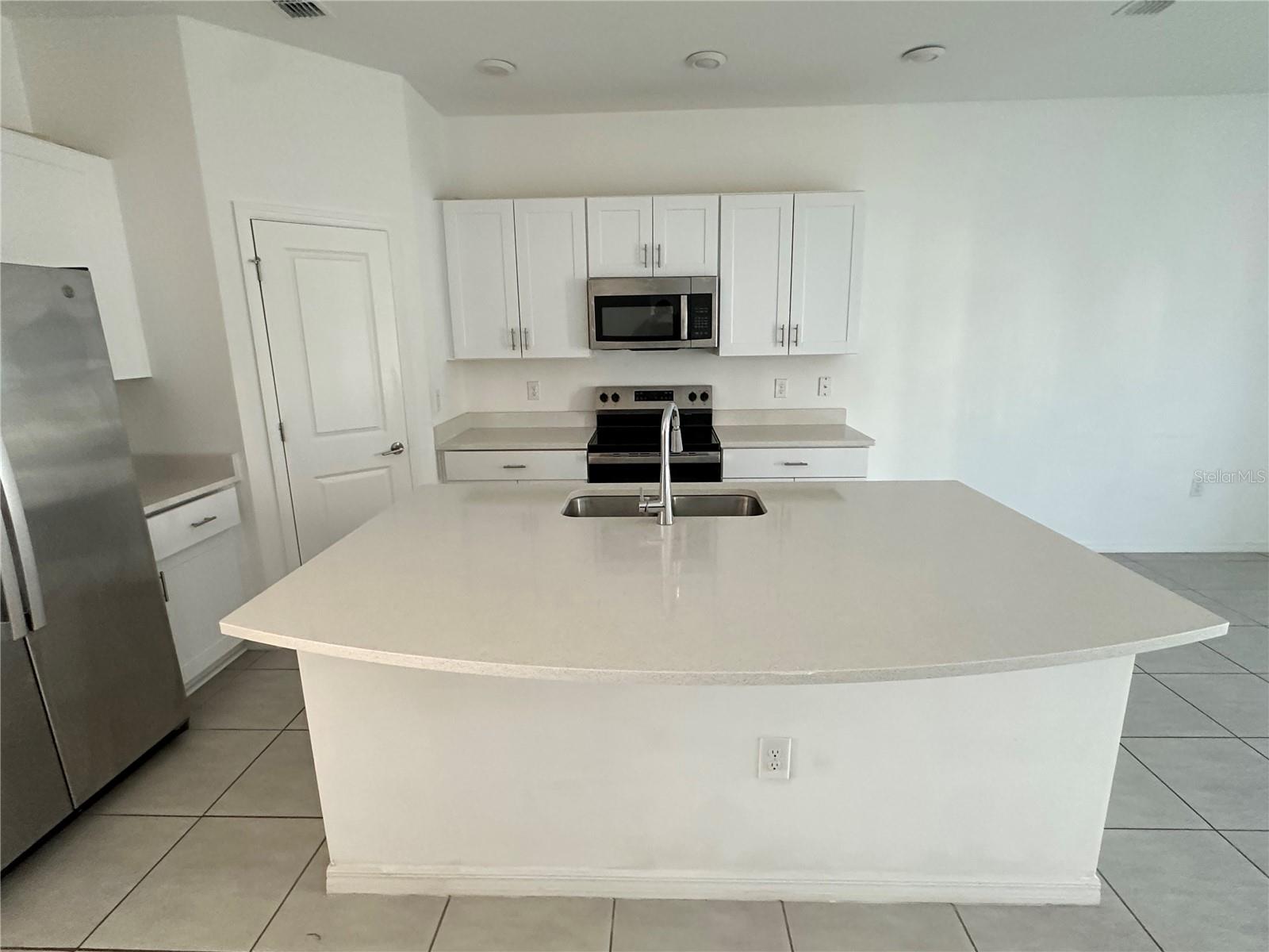 BELLA VITA PH 3 - Residential Lease