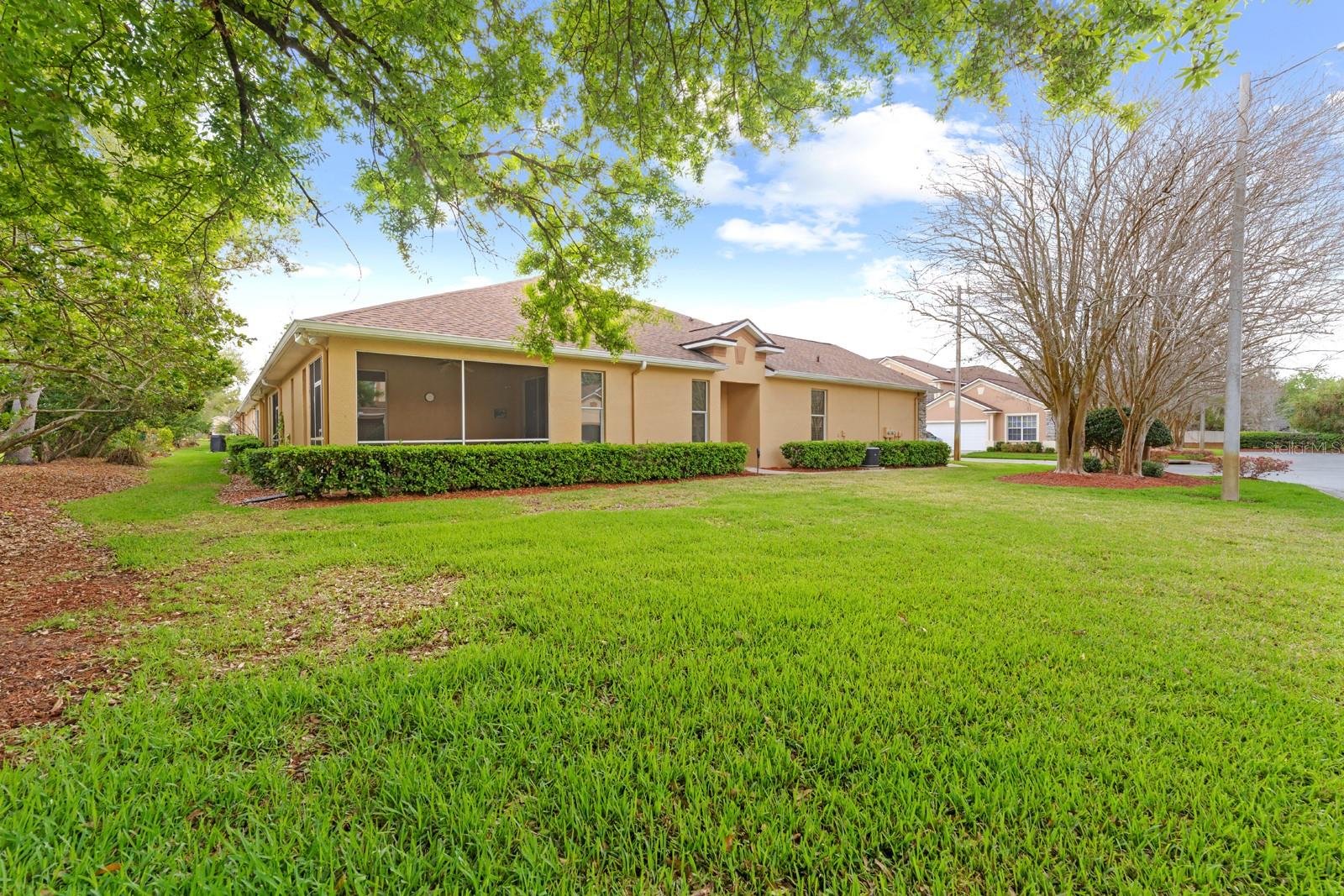 SAVANNAH LANDINGS TWNHMS - Residential