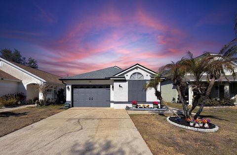 Photo of 1332 Dew Bloom Road, Valrico, FL 33594 (MLS # P4937931)