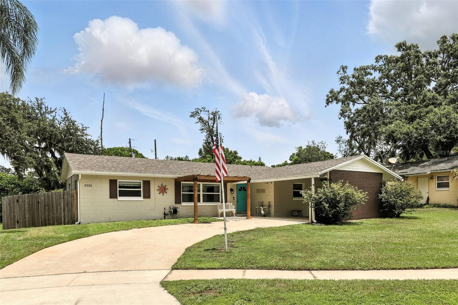 3233 CALUMET DRIVE