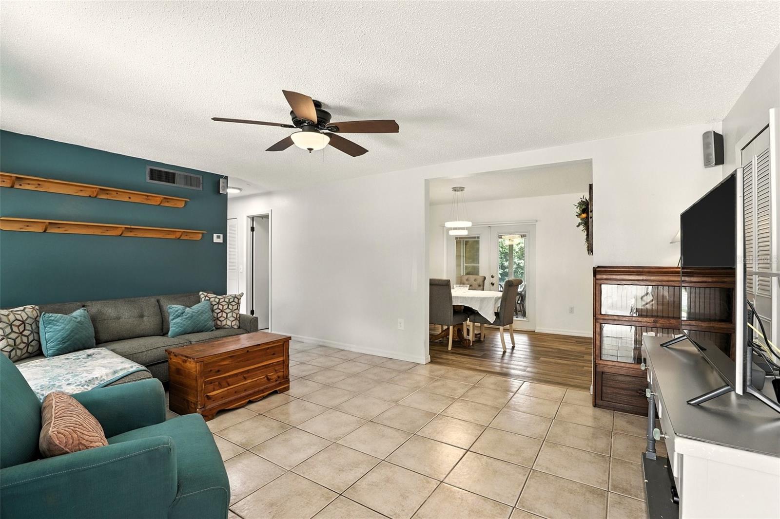 3233 CALUMET DRIVE