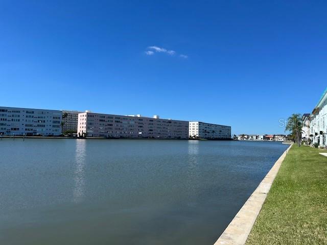 TOWN SHORES OF GULFPORT - Residential