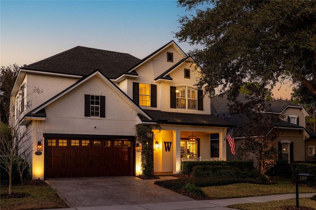 Photo of 109 Bedford Court, Deland, FL 32724 (MLS # V4947062)