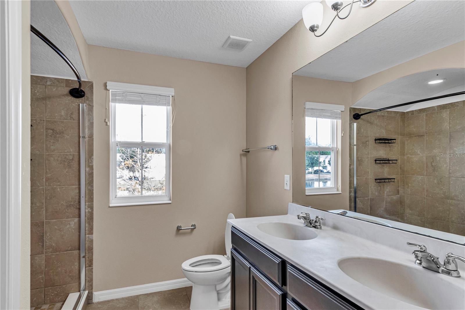 GRAND CHAMPION SW 29 PH 01 - Residential