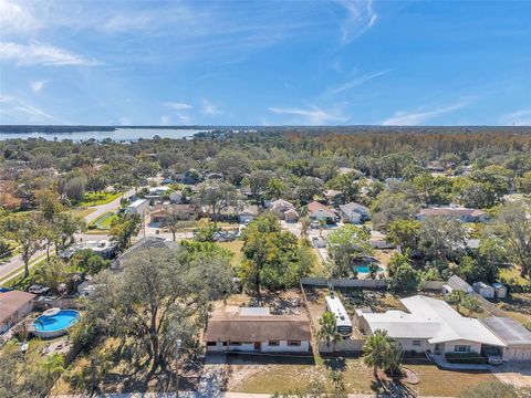 A home in TARPON SPRINGS