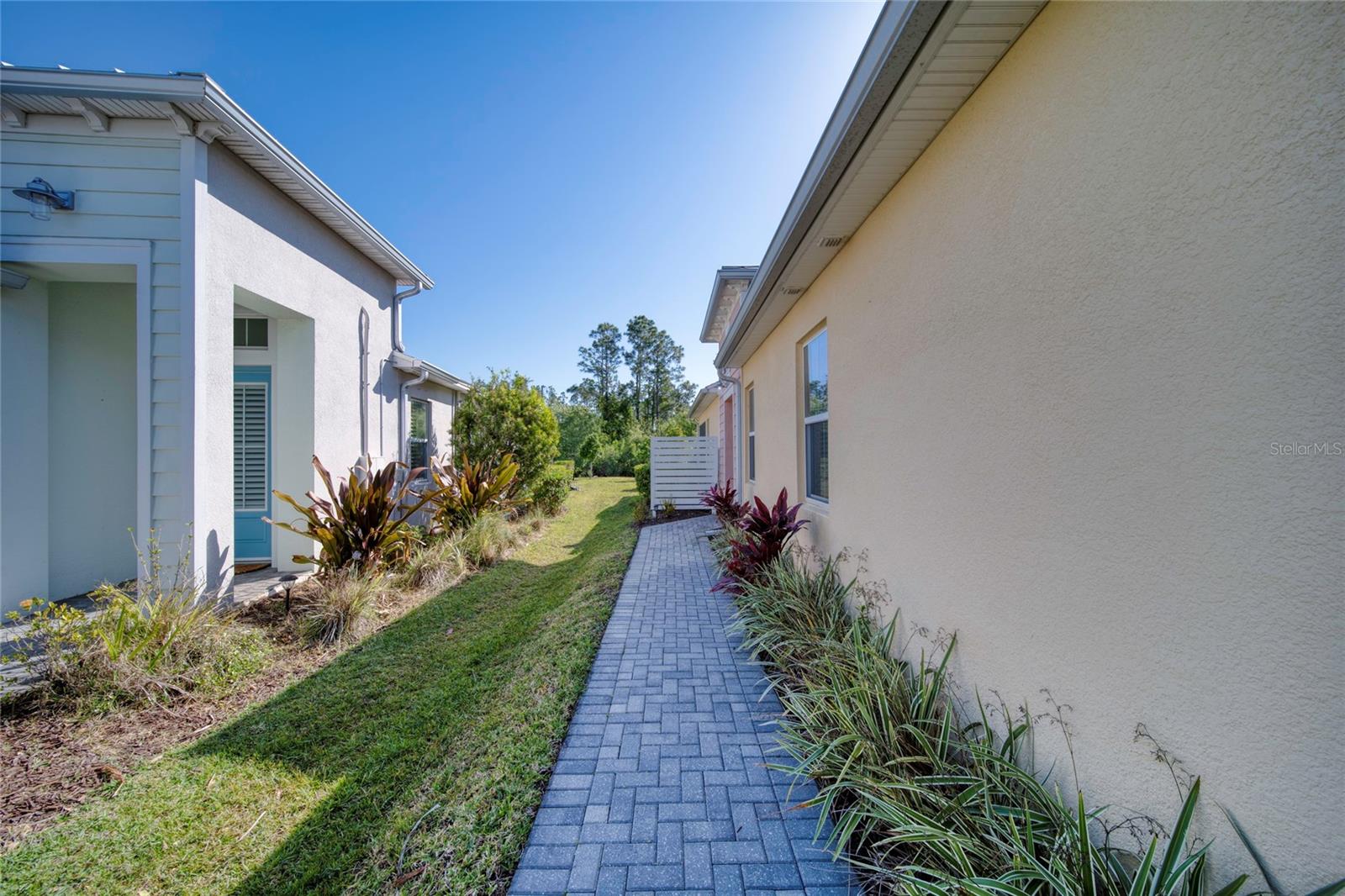 324 CORAL REEF WAY