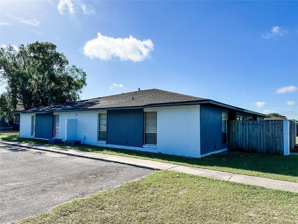 Photo of 5390 SE 29th Place #A, Ocala, FL 34480 (MLS # O6376703)