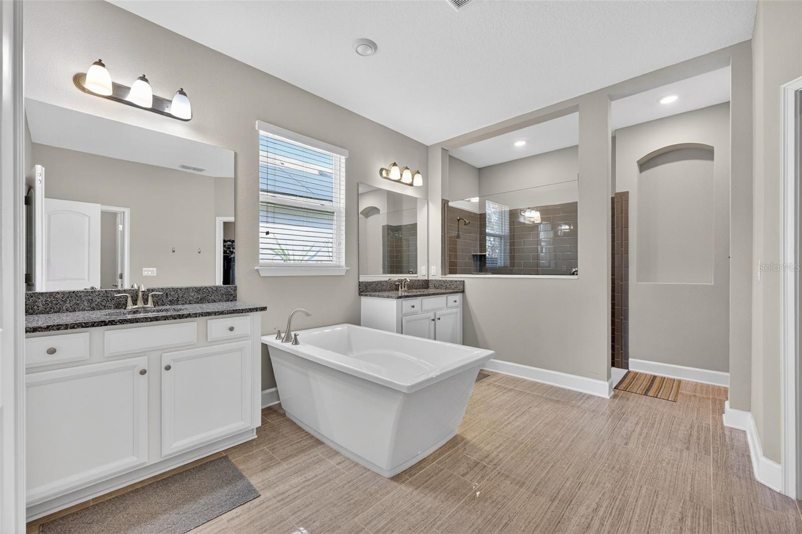 MARIPOSA PH 3A & 3B - Residential