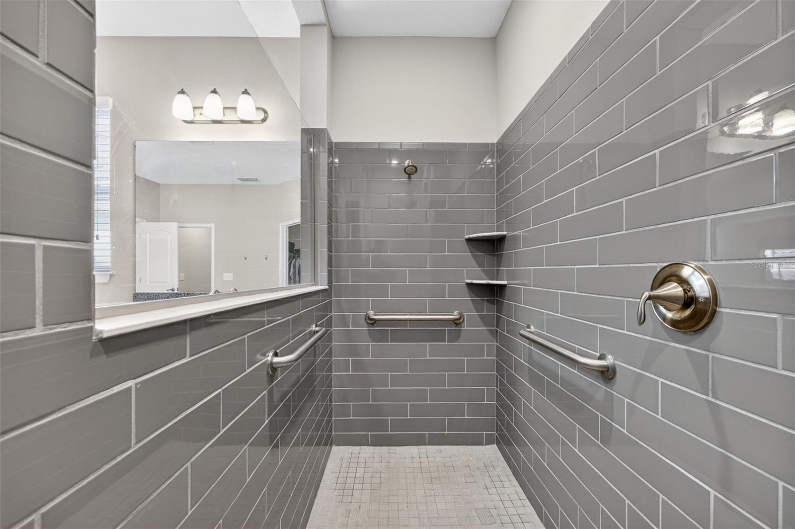 MARIPOSA PH 3A & 3B - Residential