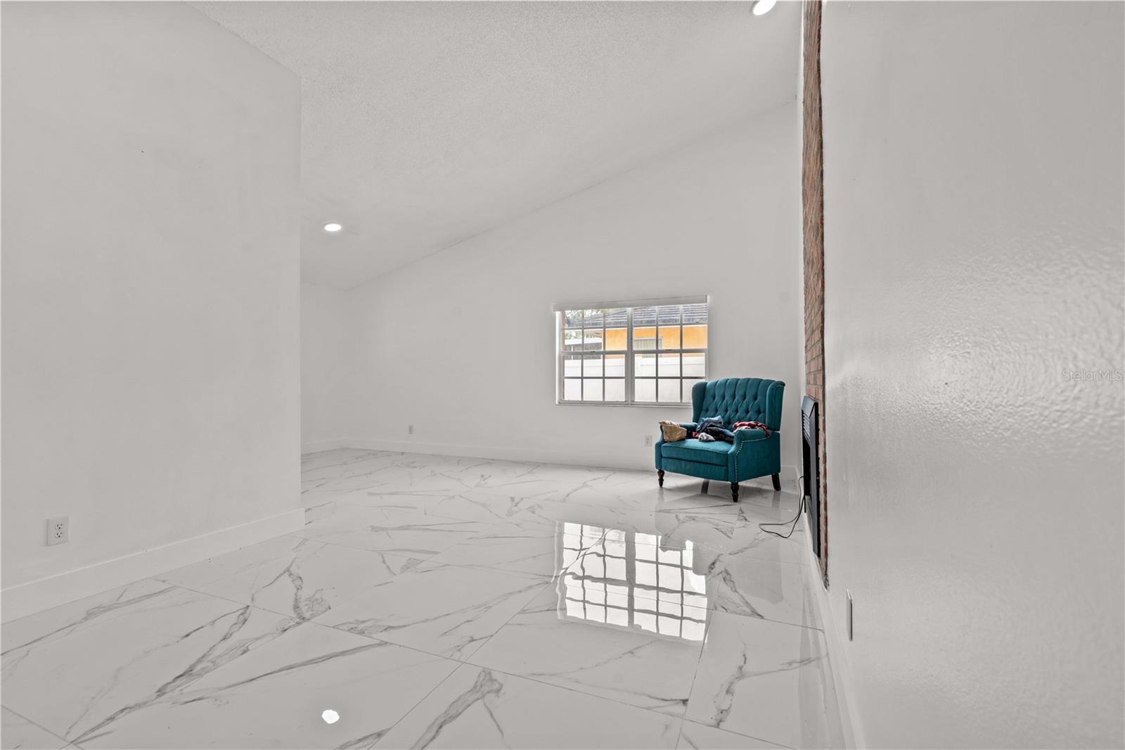 BRANDON GROVES SEC ONE - Residential