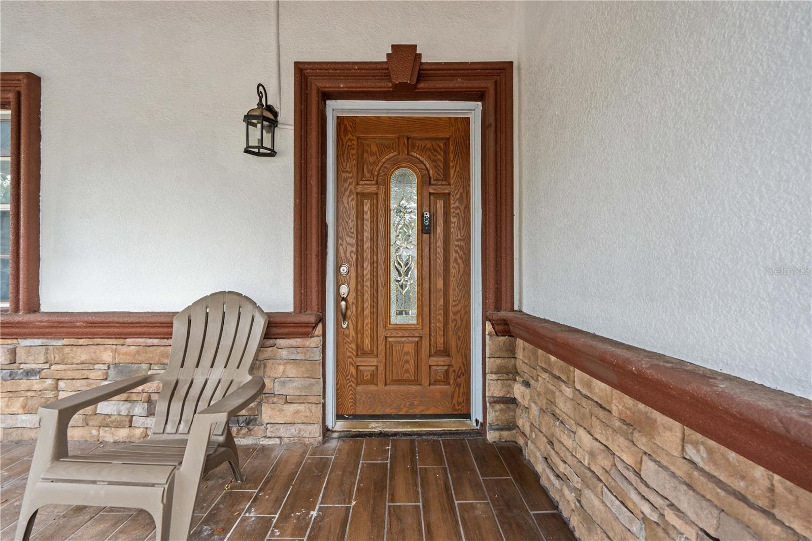 3104 APRICOT STREET
