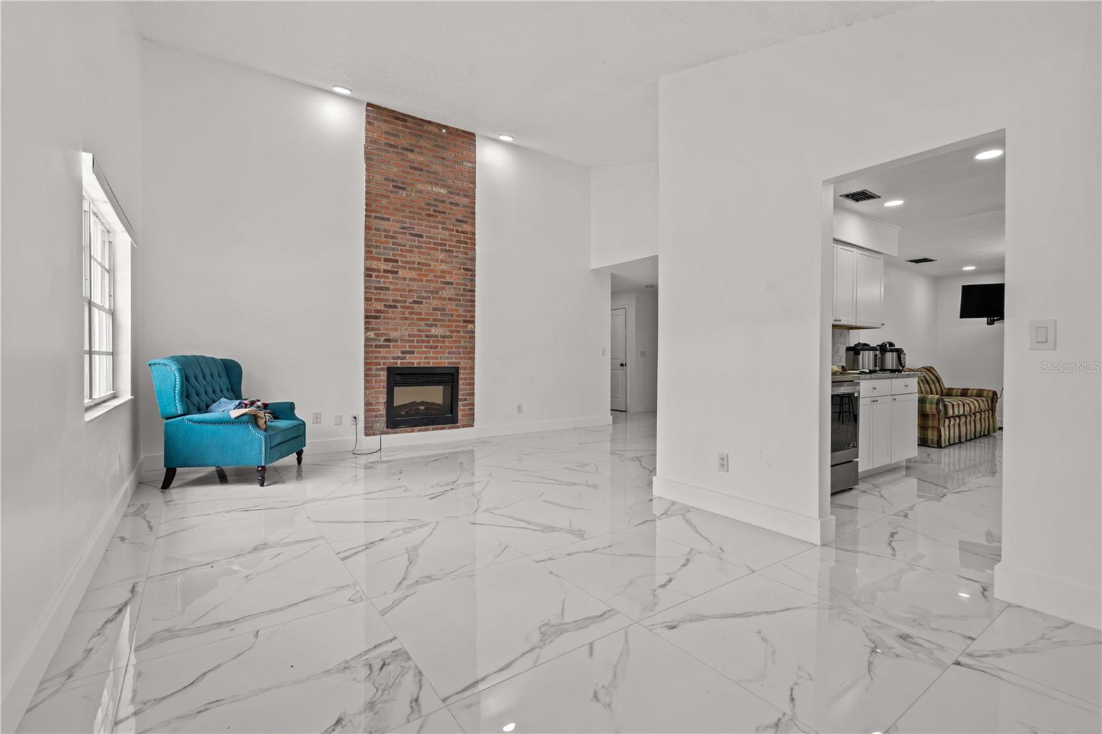 BRANDON GROVES SEC ONE - Residential