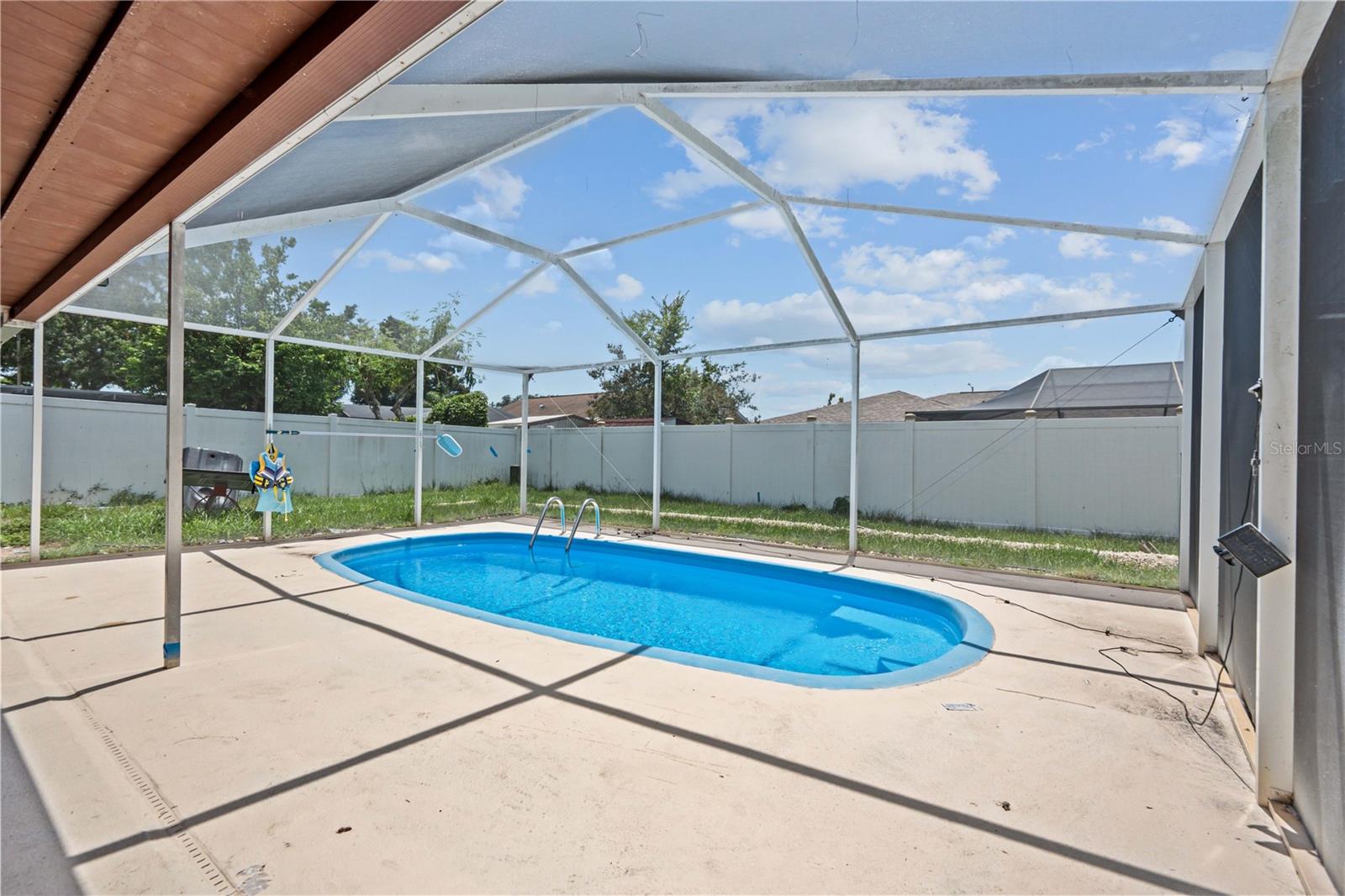 BRANDON GROVES SEC ONE - Residential