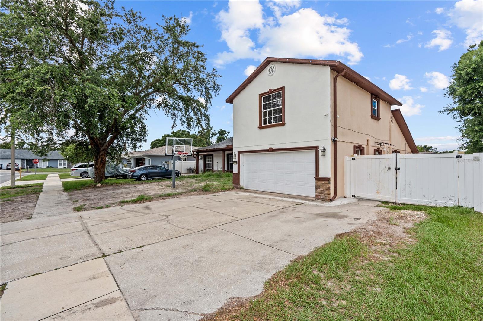 3104 APRICOT STREET