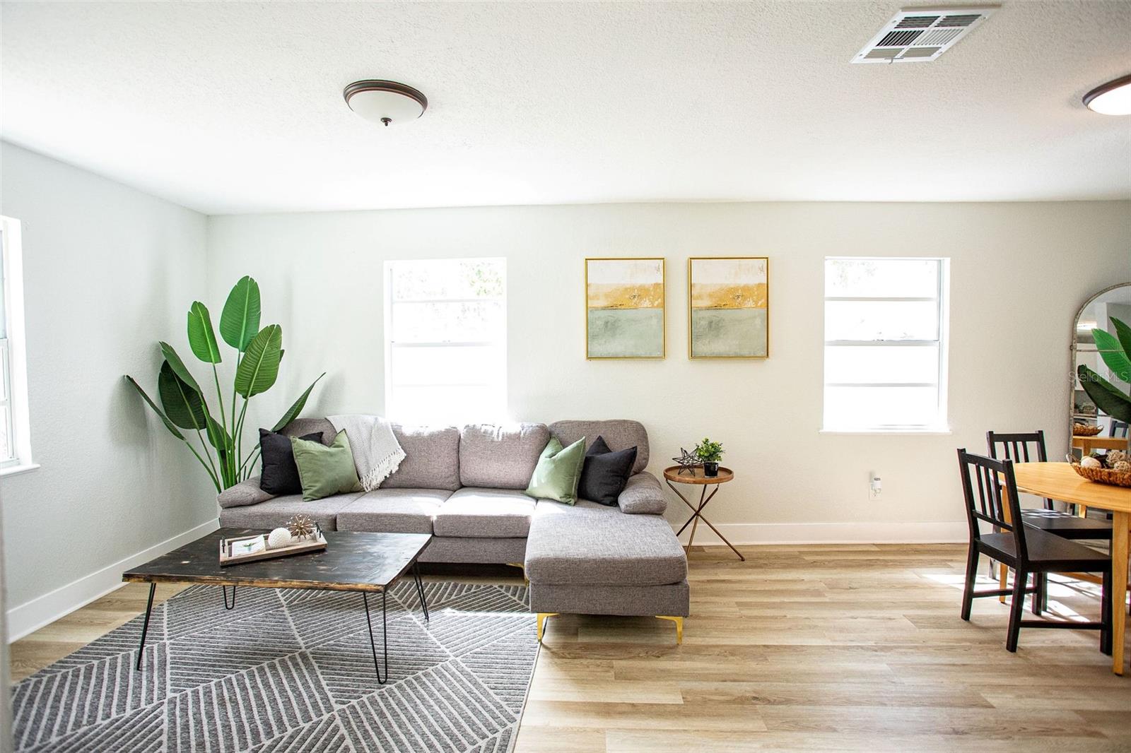 BUNGALOW PARK - Residential