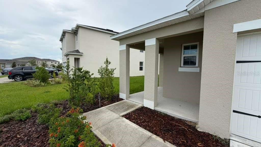 Photo of 1511 Catbriar Way, Davenport, FL 33837 (MLS # O6418451)