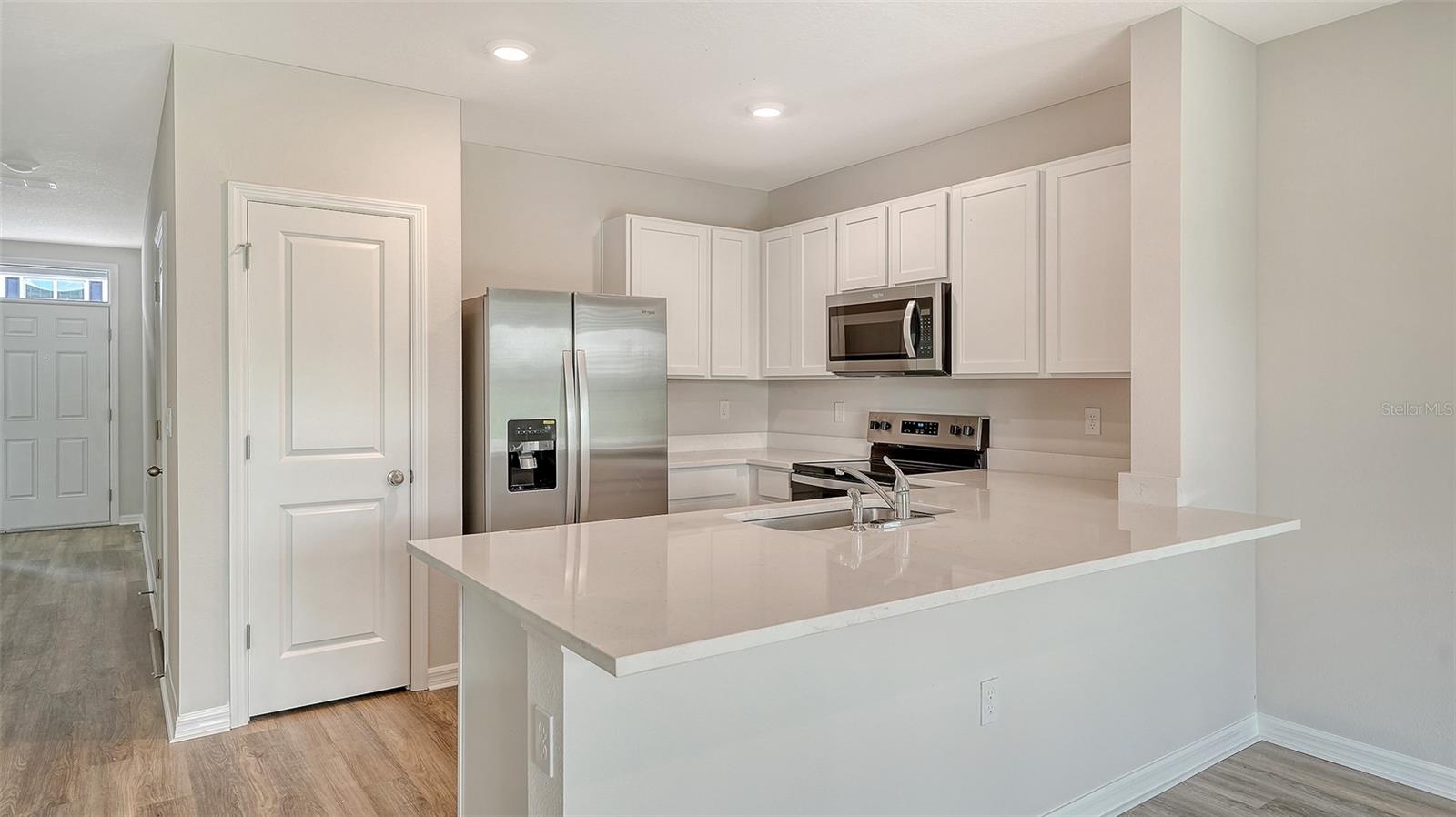 STAR FARMS AT AT LAKEWOOD RANCH - Residential Lease