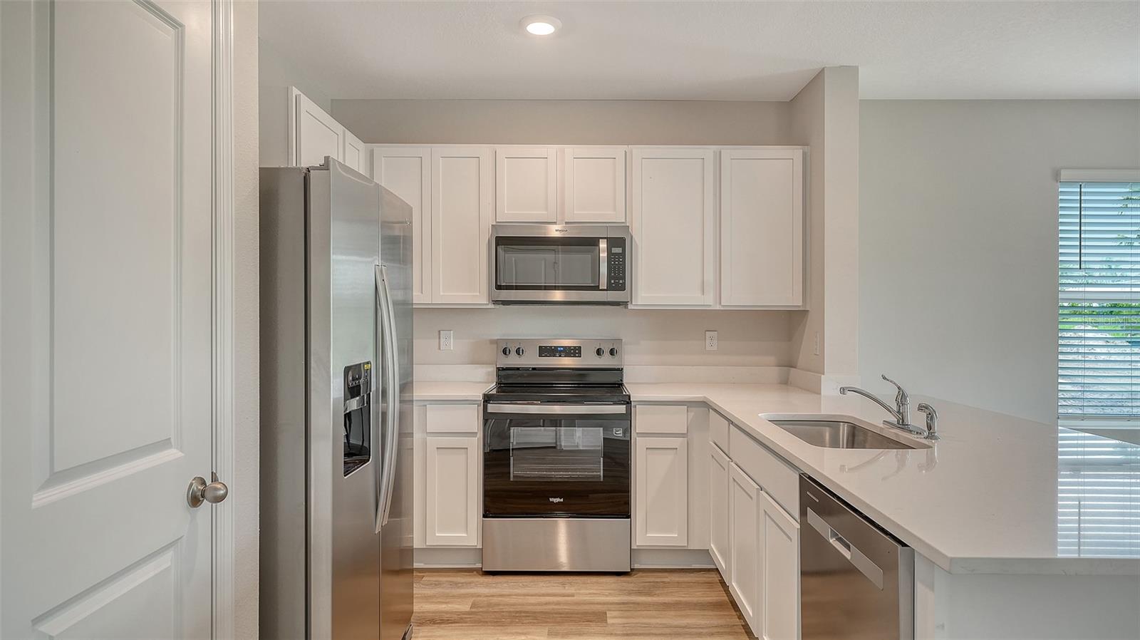 STAR FARMS AT AT LAKEWOOD RANCH - Residential Lease