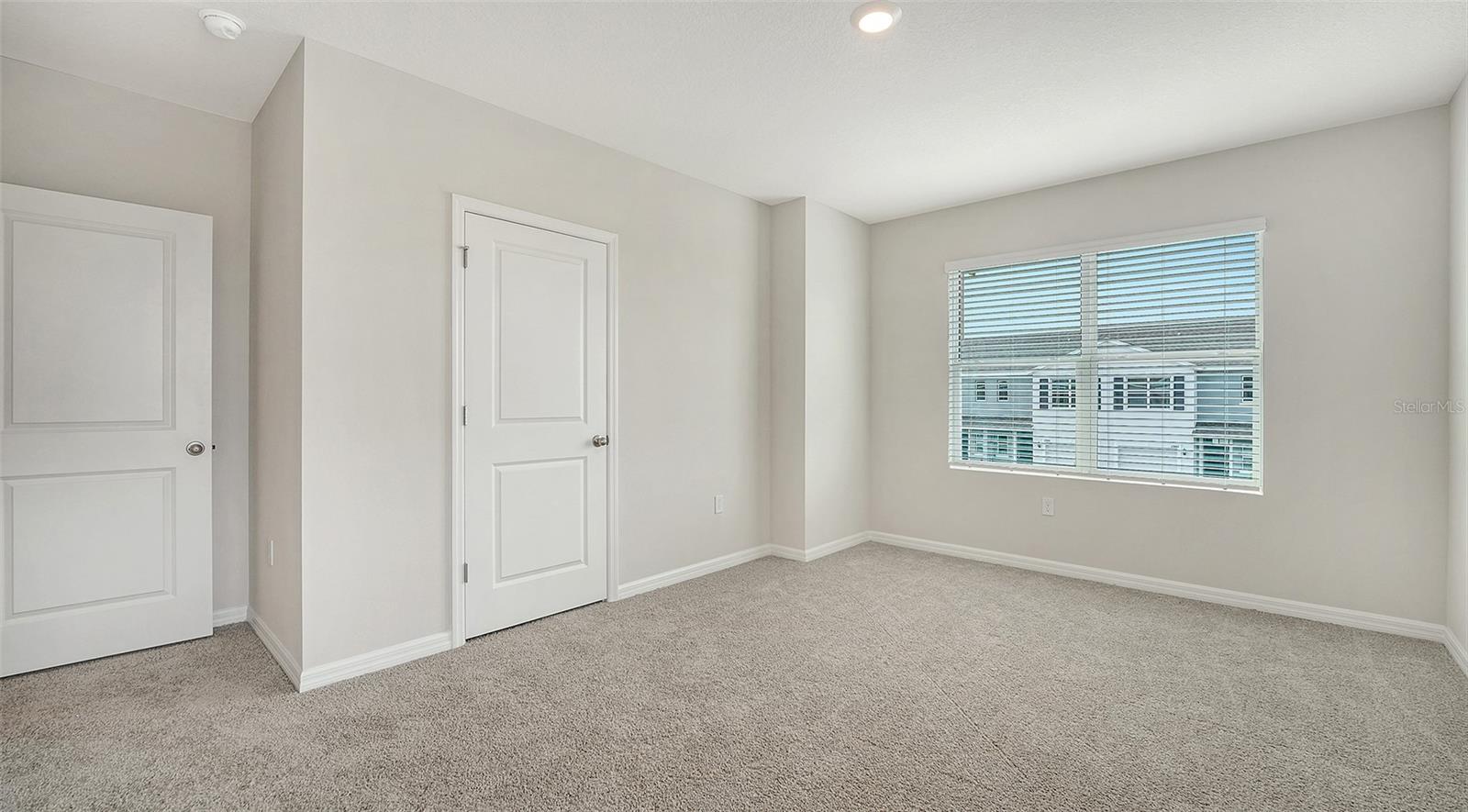 STAR FARMS AT AT LAKEWOOD RANCH - Residential Lease