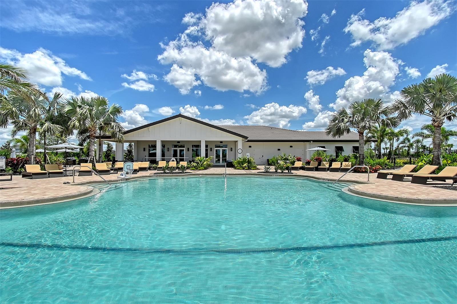 STAR FARMS AT AT LAKEWOOD RANCH - Residential Lease